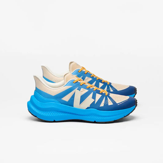 CONDOR 3 ADVANCED ENGINEERED-MESH GRADIENT ORANGE FLUO