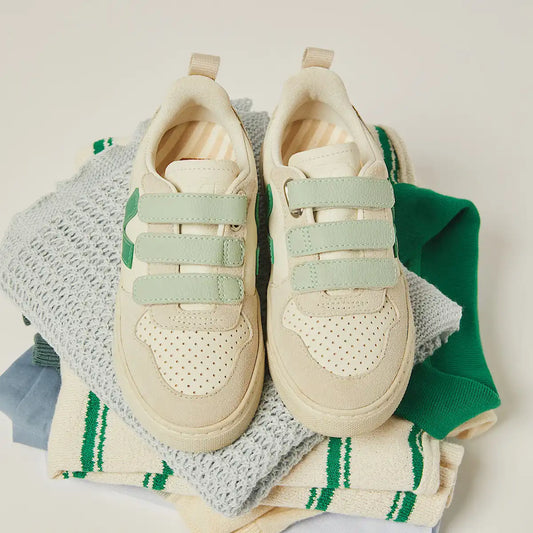 V-10 LEATHER VEJA X BONPOINT PURE EMERAUDE