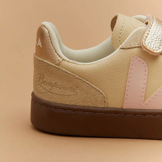 V-10 LEATHER VEJA X BONPOINT AREIA PETALE